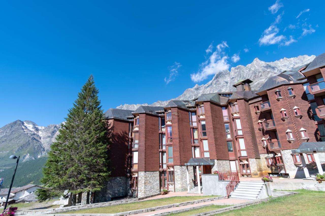 ברויל-קרוויניה Monte Cervino Apartment As4 מראה חיצוני תמונה